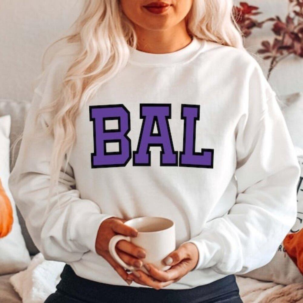 Baltimore Ravens Sweatshirt Retro Cute Baltimore Nfl Football Fan Gift5